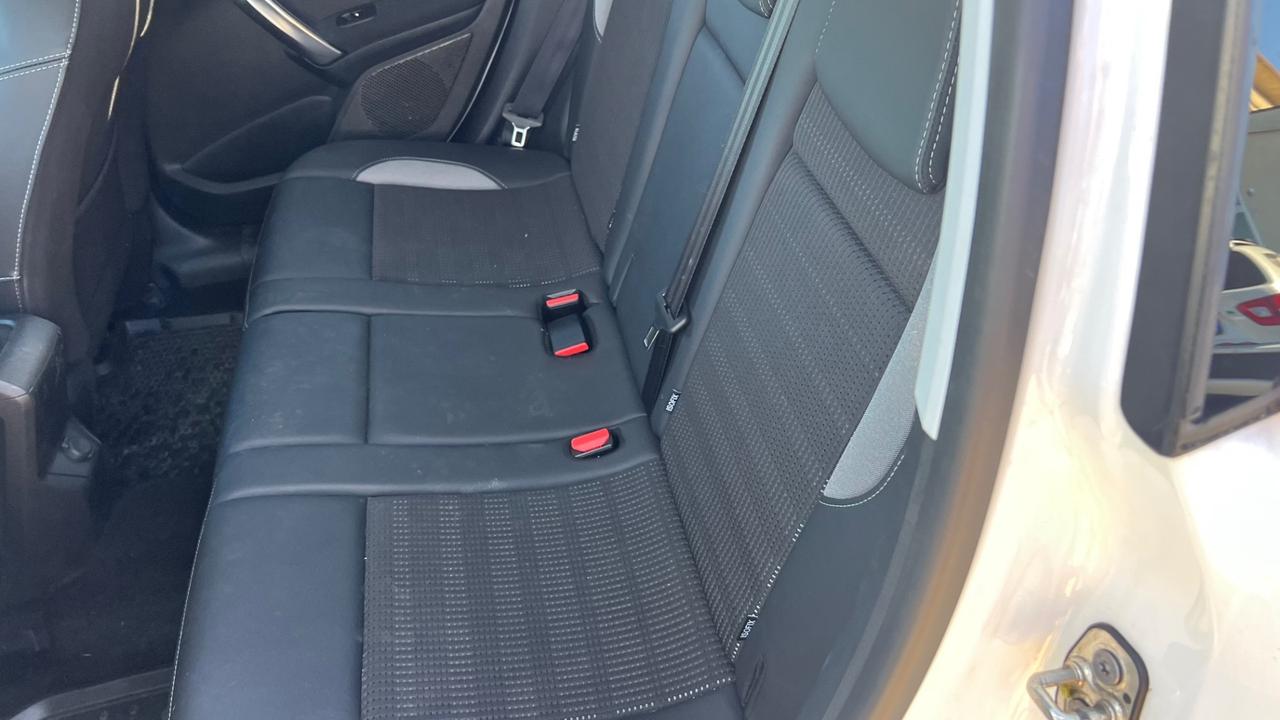 Peugeot 2008 BlueHDi 100 S&S Allure