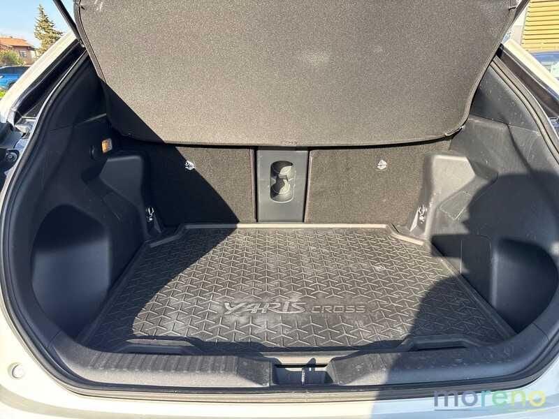 Toyota Yaris Cross 1.5h Adventure fwd 116cv e-cvt