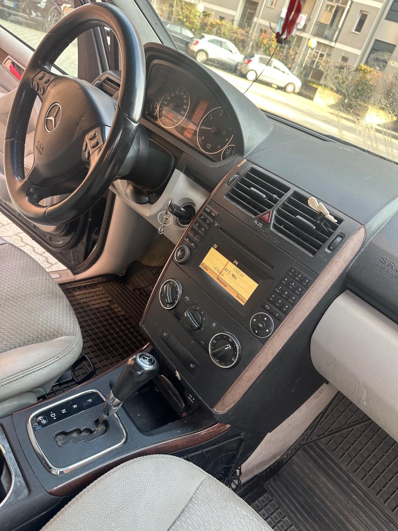 Mercedes-benz A 150 160 AUTOMATIC Elegance