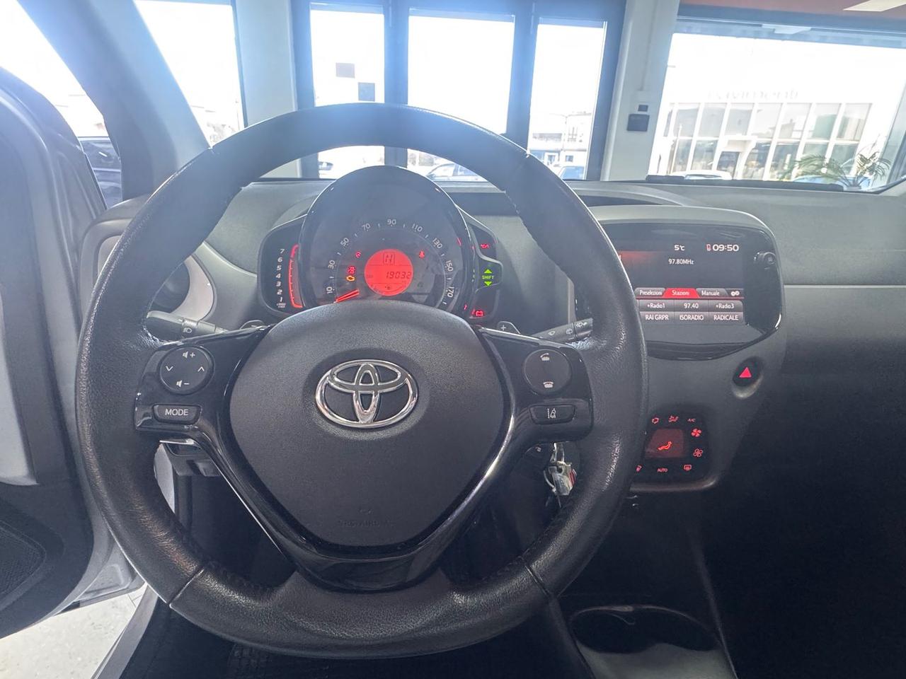 Toyota Aygo X Play Connect 1.0 VVT-i #8919