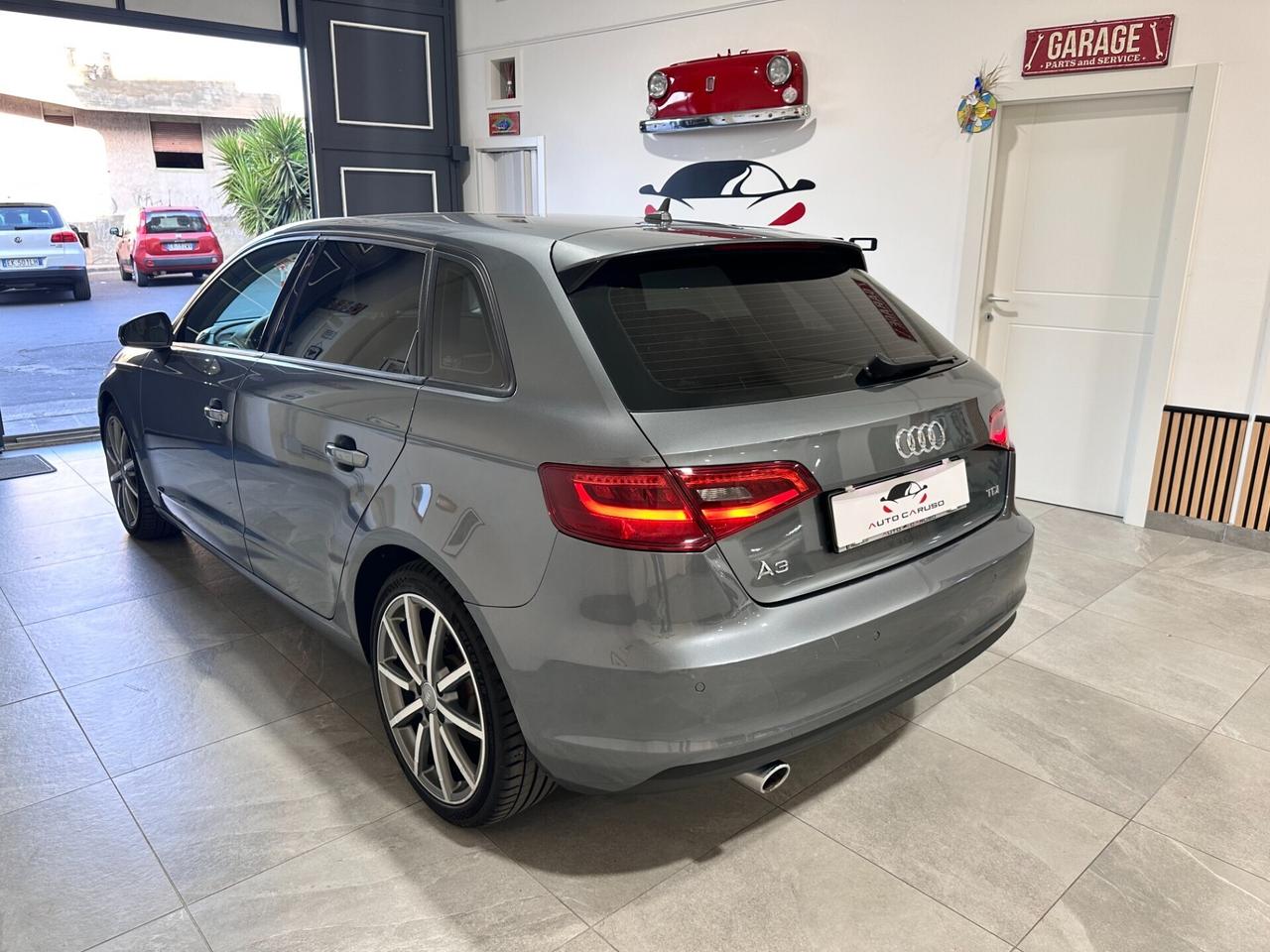 Audi A3 SPB 1.6 TDI 110cv – NAVI – FUL