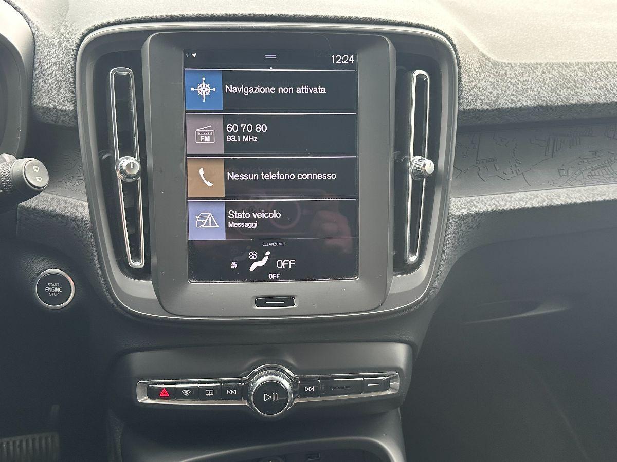 VOLVO - XC40 - T2 automatico Essential