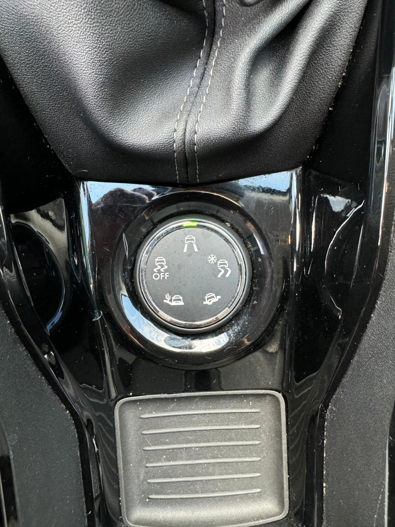 Peugeot 2008 BlueHDi 120 S&S Allure