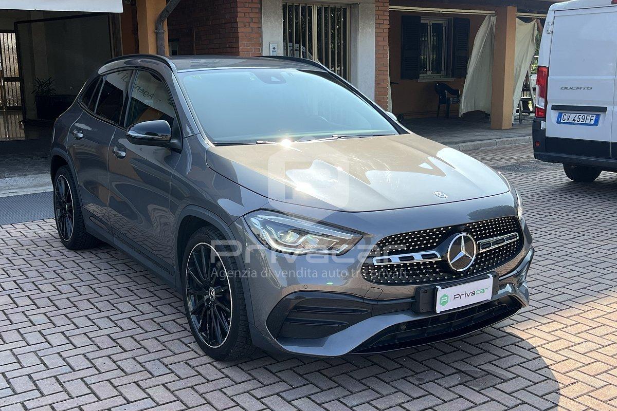 MERCEDES GLA 200 d Automatic 4Matic Premium