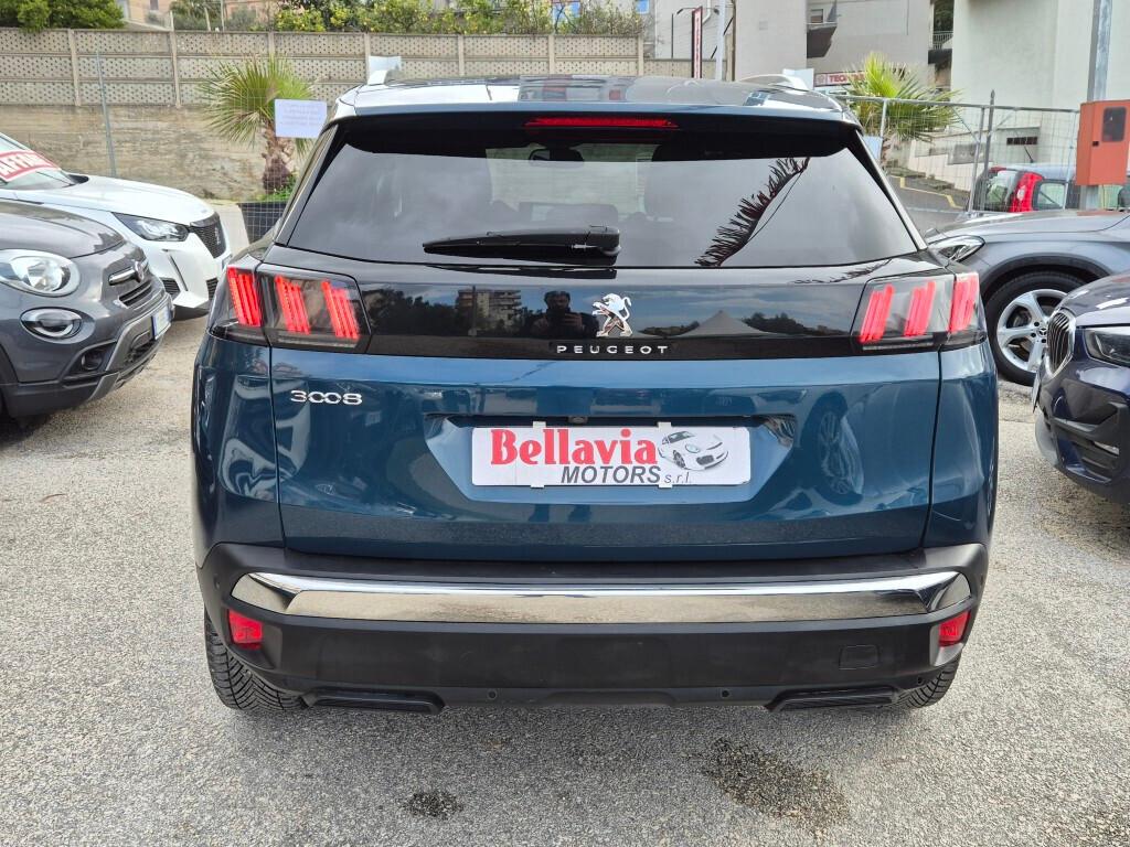 Peugeot 3008 BlueHDi 130CV EAT8 ALLURE