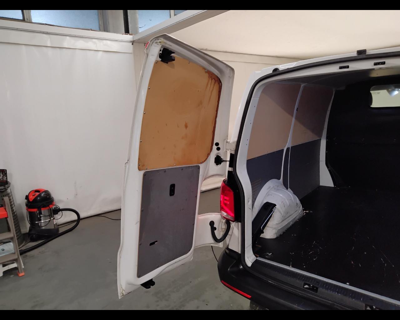 VOLKSWAGEN T6.1 Transporter 28 - T6.1 Transporter 28 2.0 tdi 150cv Busi