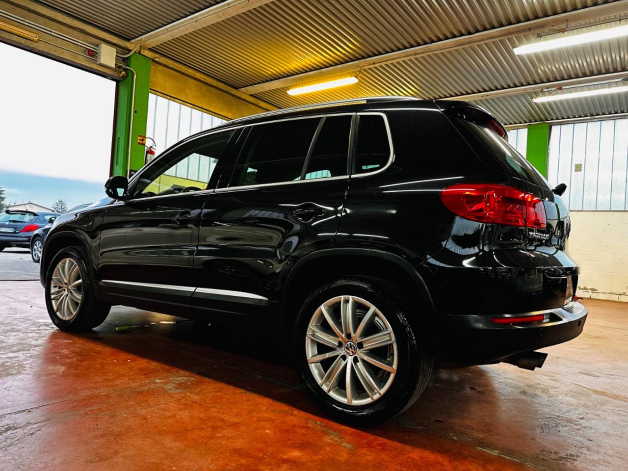 Volkswagen Tiguan 2.0 TDI 150CV 4X4 DSG 7Marce R-Line