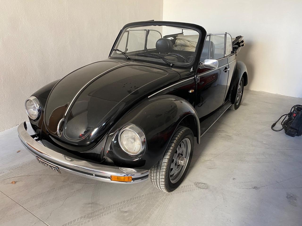 Volkswagen Maggiolino Maggiolone cabrio