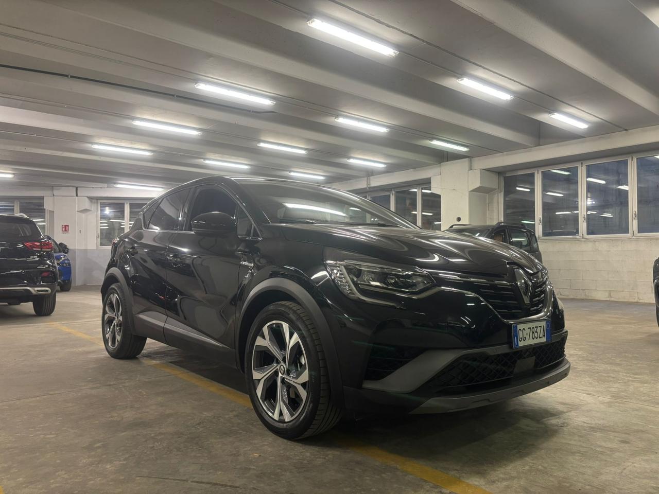RENAULT Captur 1.6 E-Tech hybrid RS Line 145cv auto