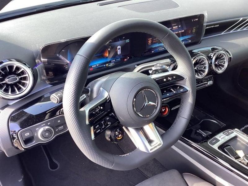 Mercedes-Benz Classe A MERCEDES-AMG A 35 4MATIC AMG line Night Package