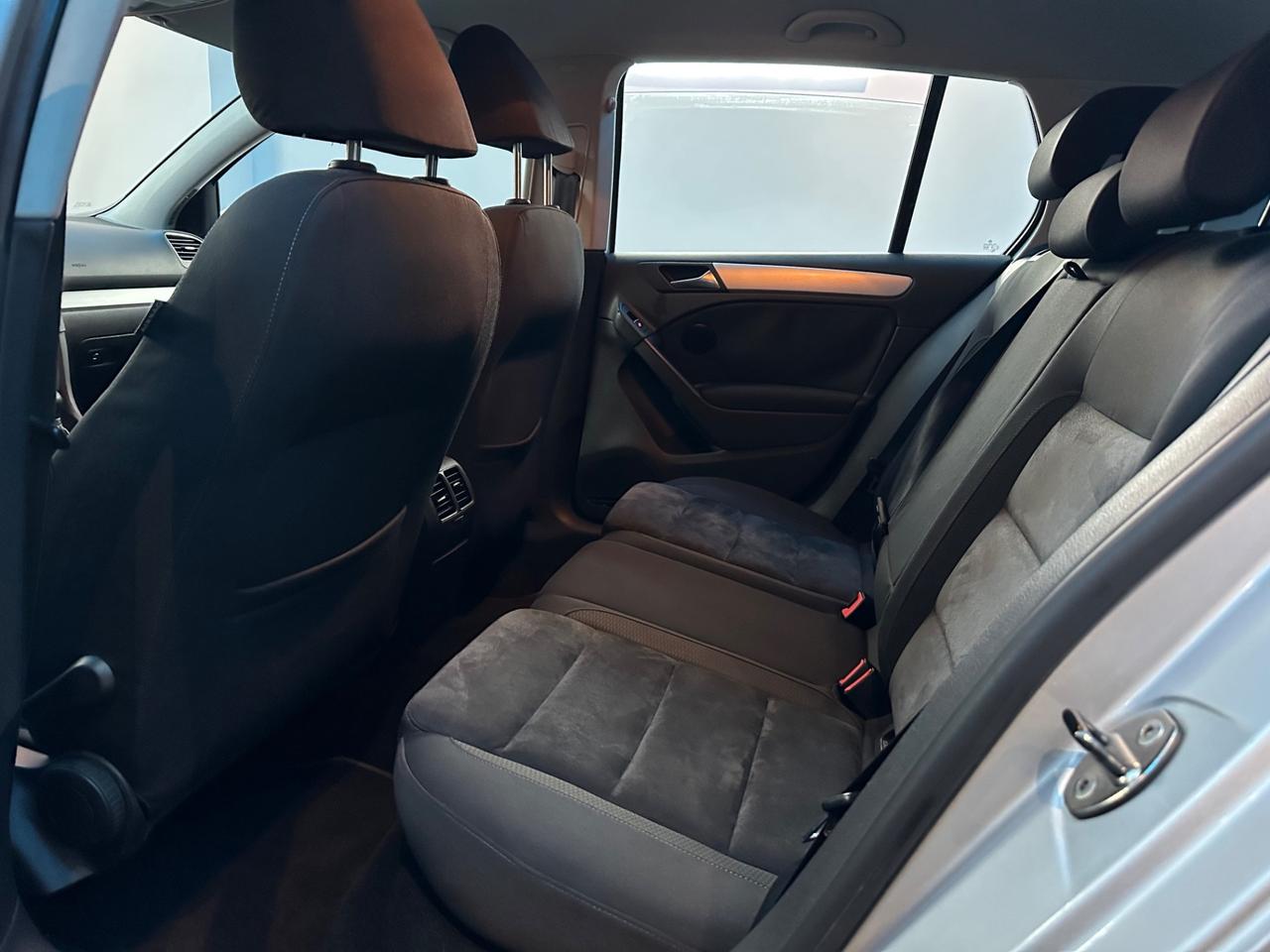 Volkswagen Golf 1.6 TDI DPF 5p. Highline