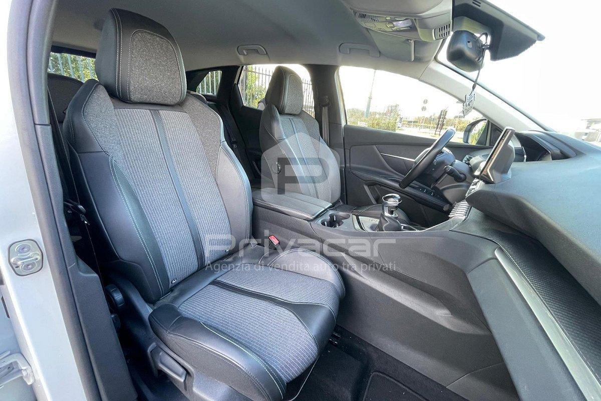 PEUGEOT 3008 BlueHDi 130 S&S Allure Pack