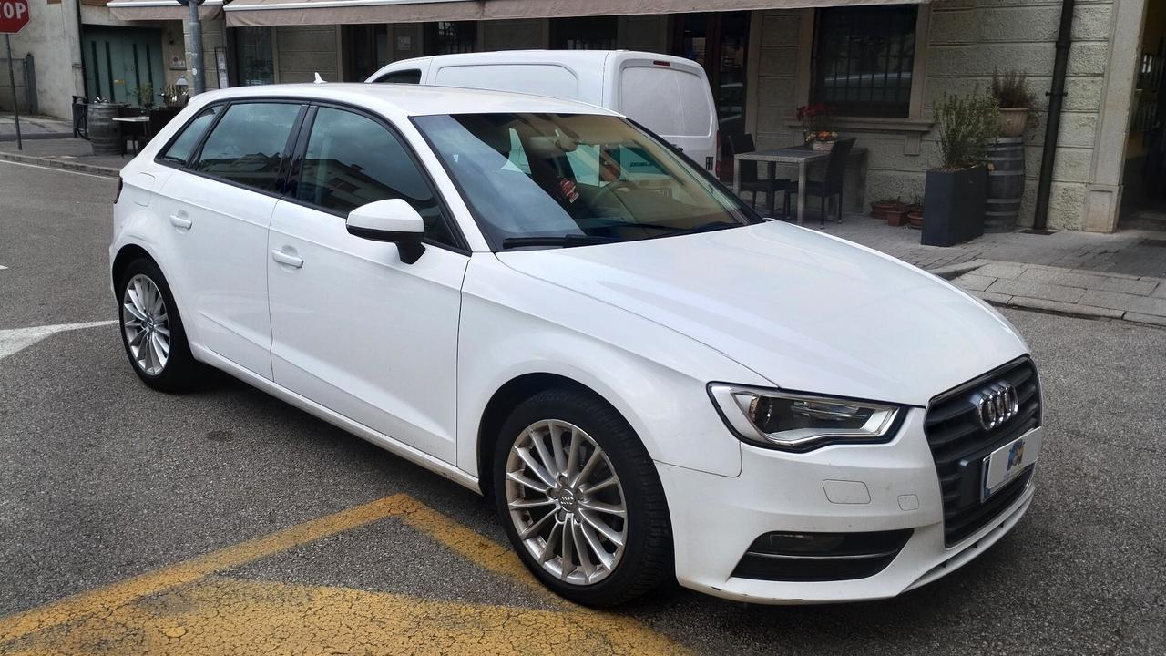 Audi A3 SPB 1.6 TDI clean diesel Business NEOPATENTATI