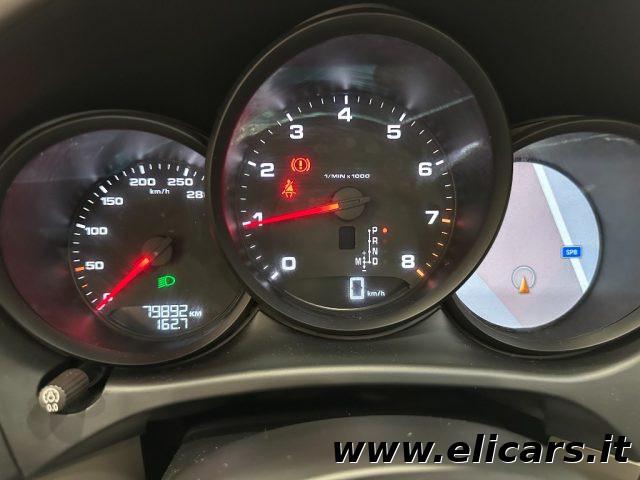 PORSCHE Macan 2.0 / TETTO PANORAMICO / TELECAMERA