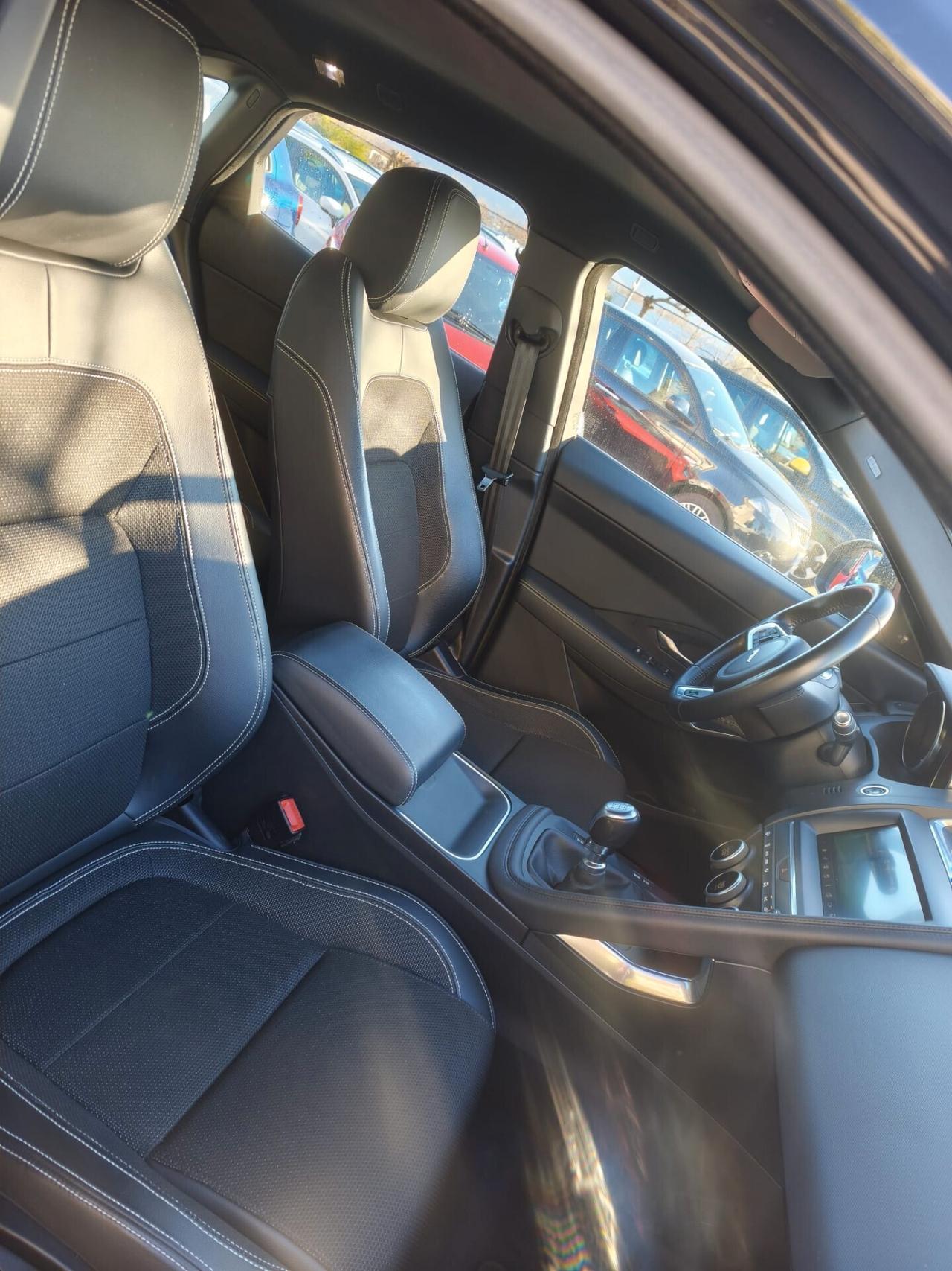 JAGUAR E-PACE R-DYNAMIC AWD 150CV FULL