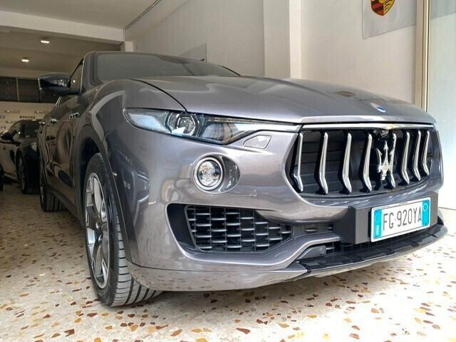 Maserati Levante V6 Diesel 275 CV AWD Granlusso