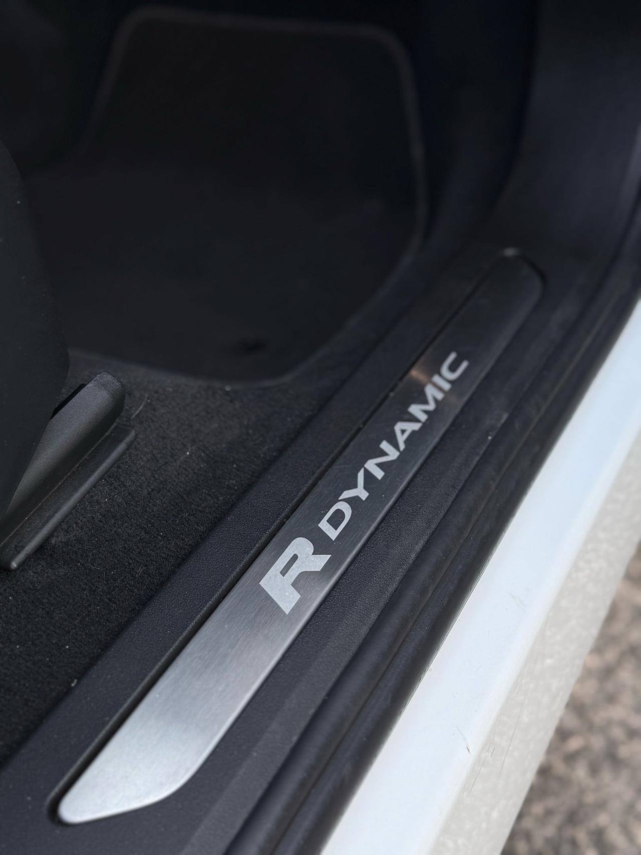 Range Rover Evoque R-Dynamic SE