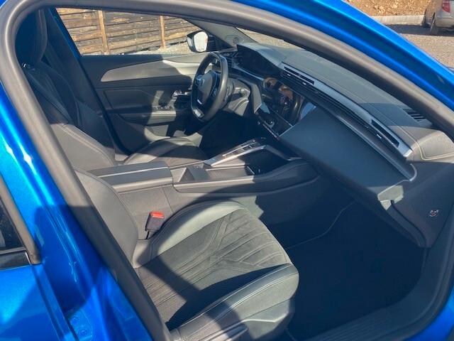 Peugeot 308 BlueHDi 130 S&S EAT8 GT