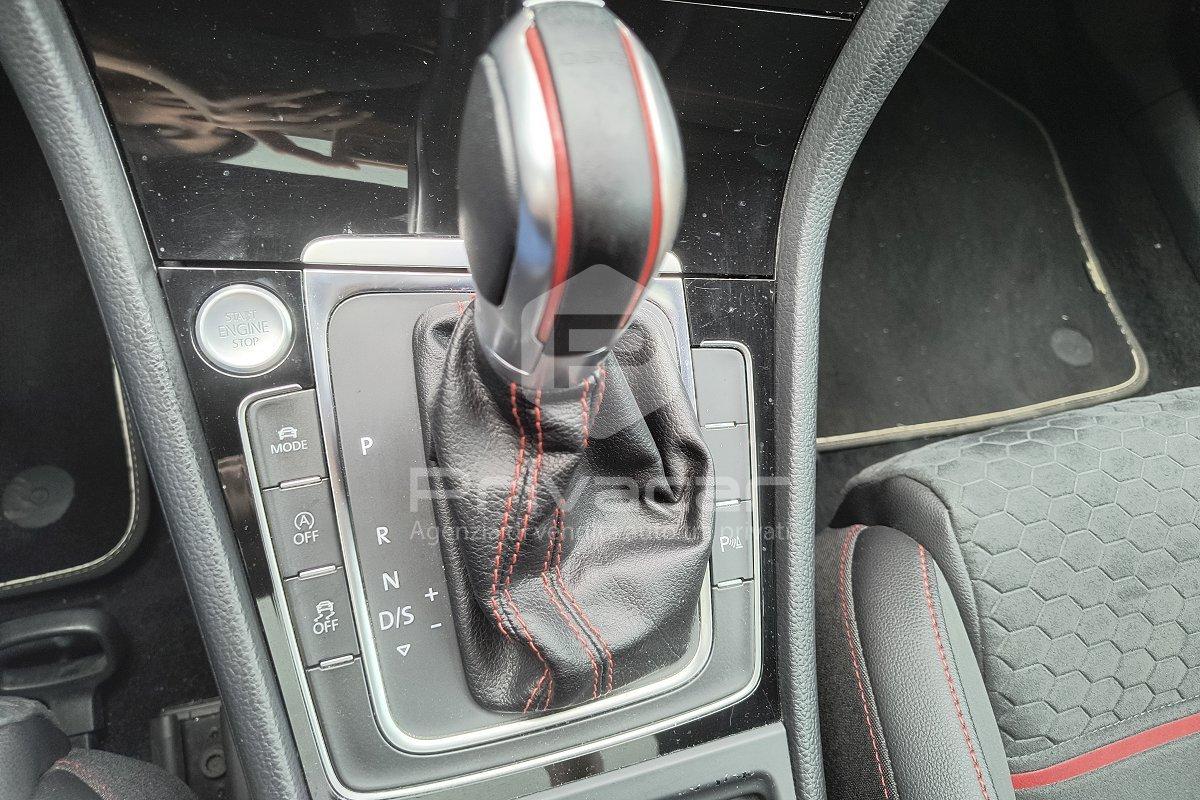 VOLKSWAGEN Golf GTI Performance 2.0 245 CV TSI DSG 5p. BMT