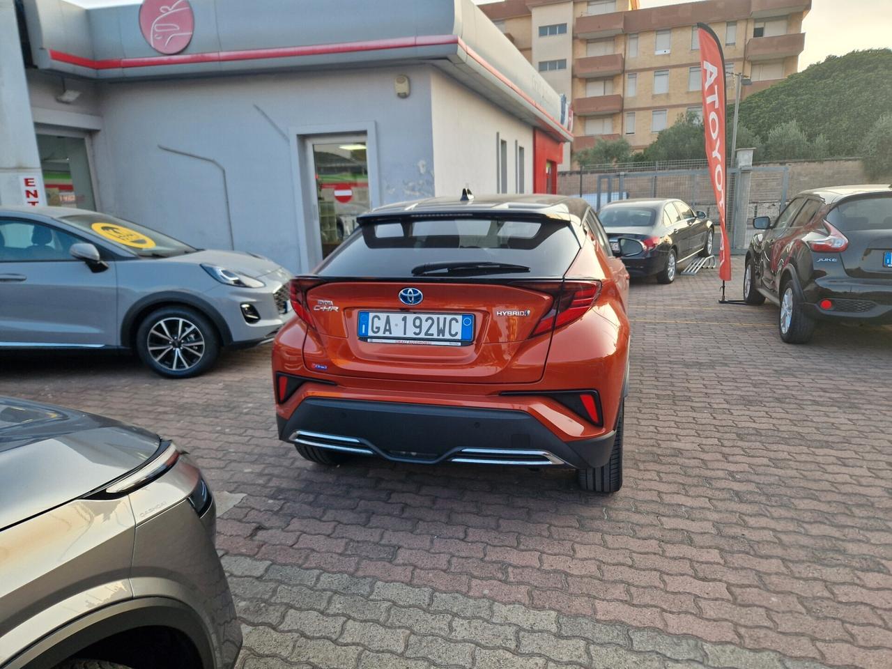 Toyota C-HR 2.0 Hybrid E-CVT Premiere