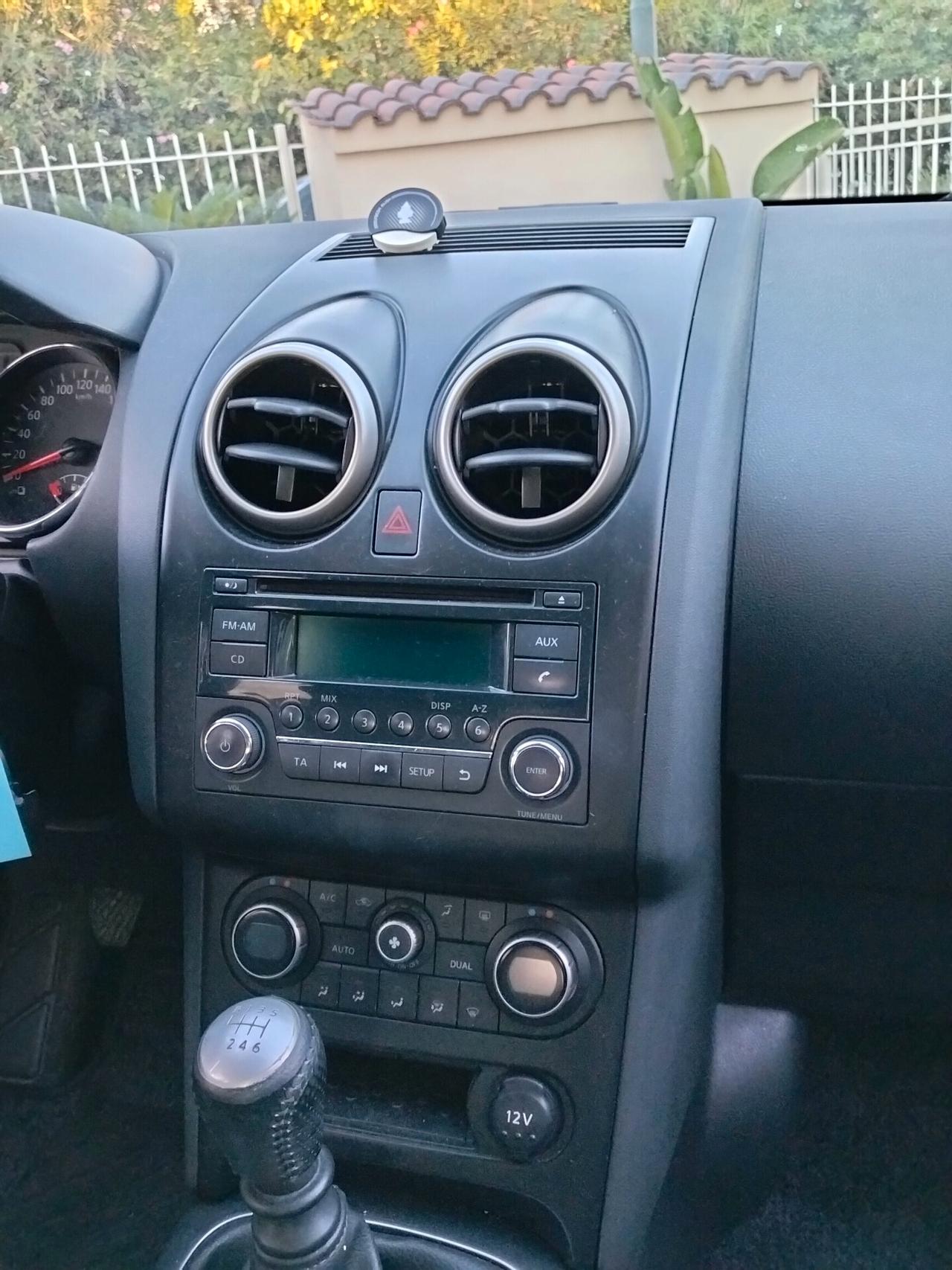 Nissan Qashqai 1.5 dCi DPF Tekna