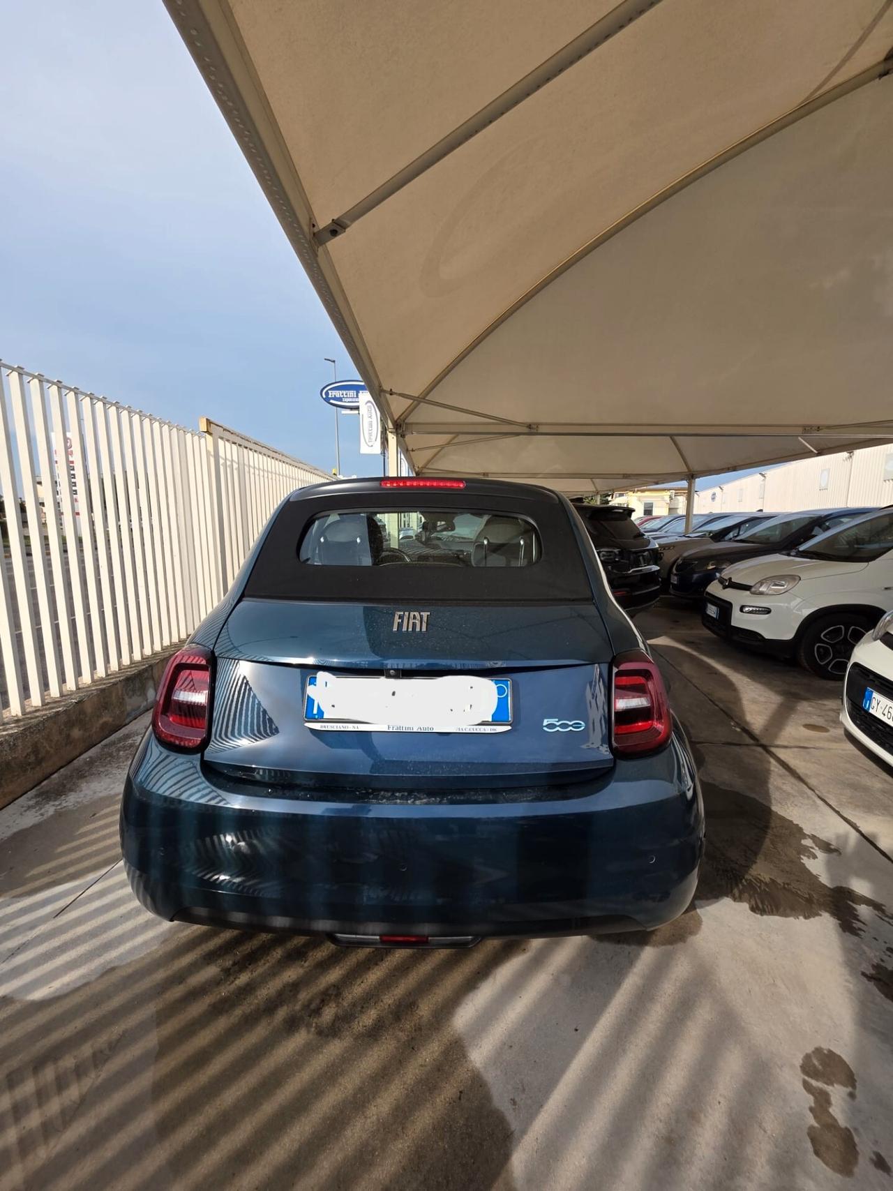 Fiat 500 500e Cabrio 42 kWh La Prima