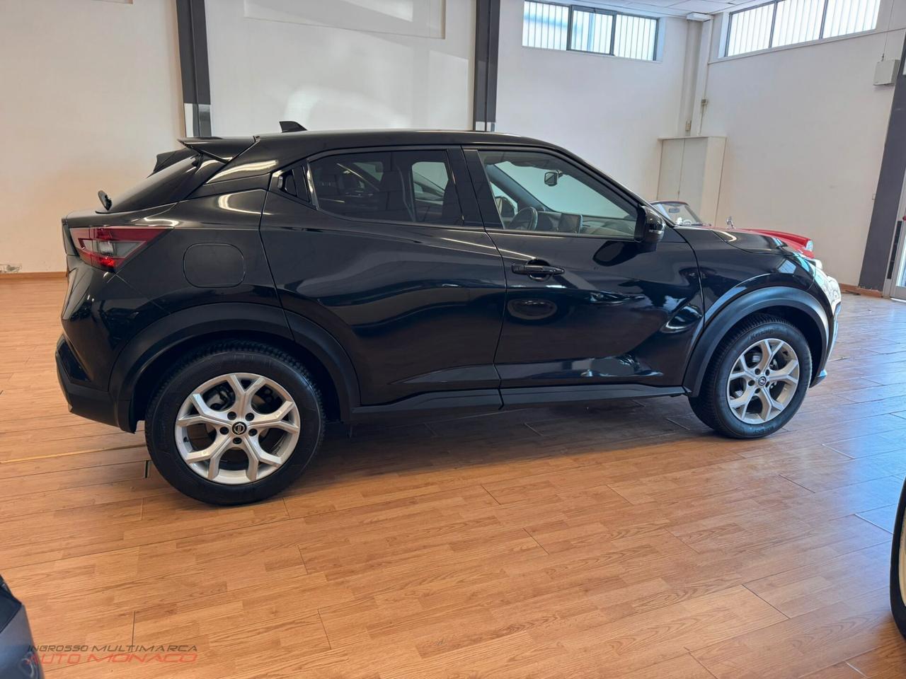 Nissan Juke 1.0 DIG-T 117CV Business 2020