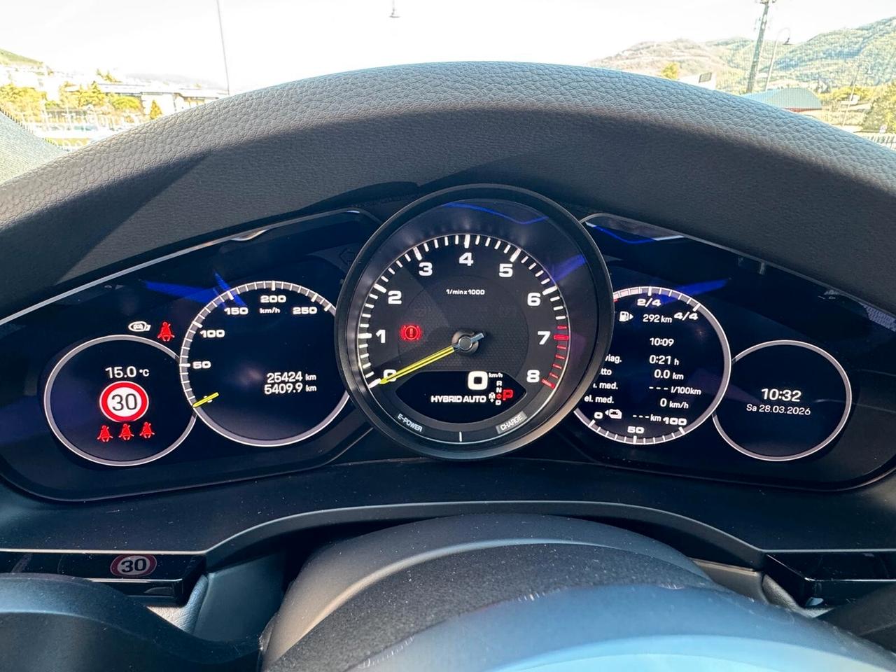 Porsche Cayenne Coupé 3.0 V6 E-Hybrid Platinum Edition