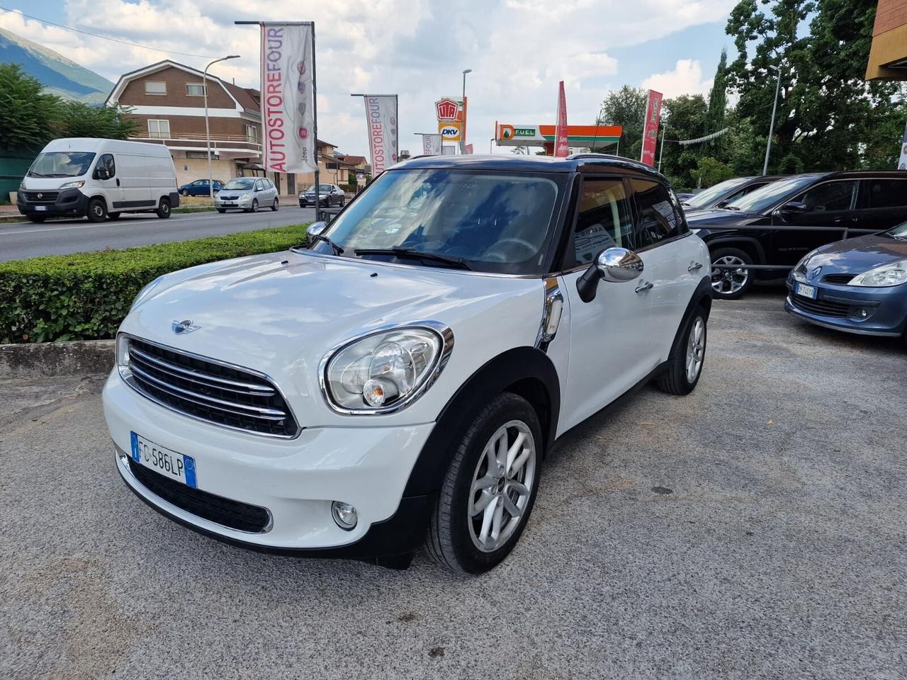 MINI COOPER COUNTRYMAN 1.6 DIESEL 112CV NAV-2016