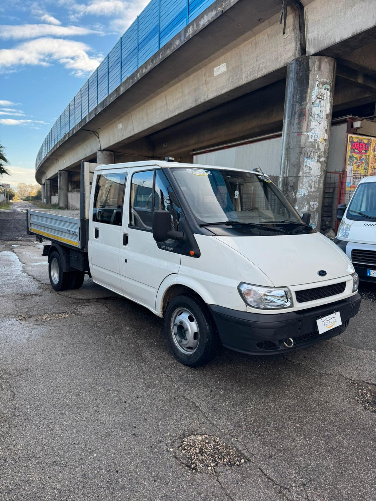 Ford Transit Doppia Cabina
