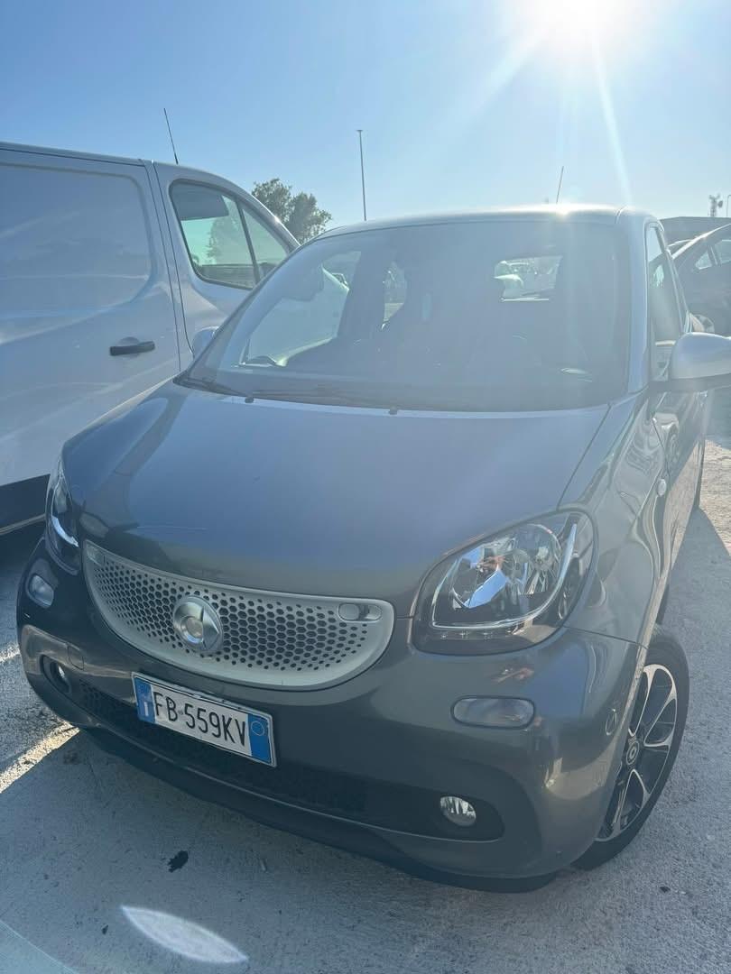 Smart ForFour