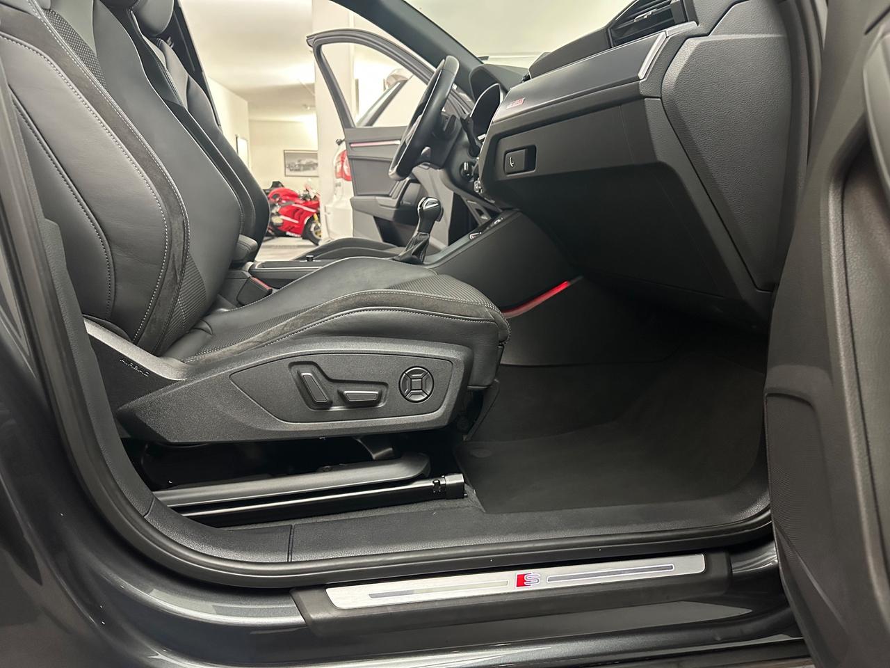 Audi Q3 Suv