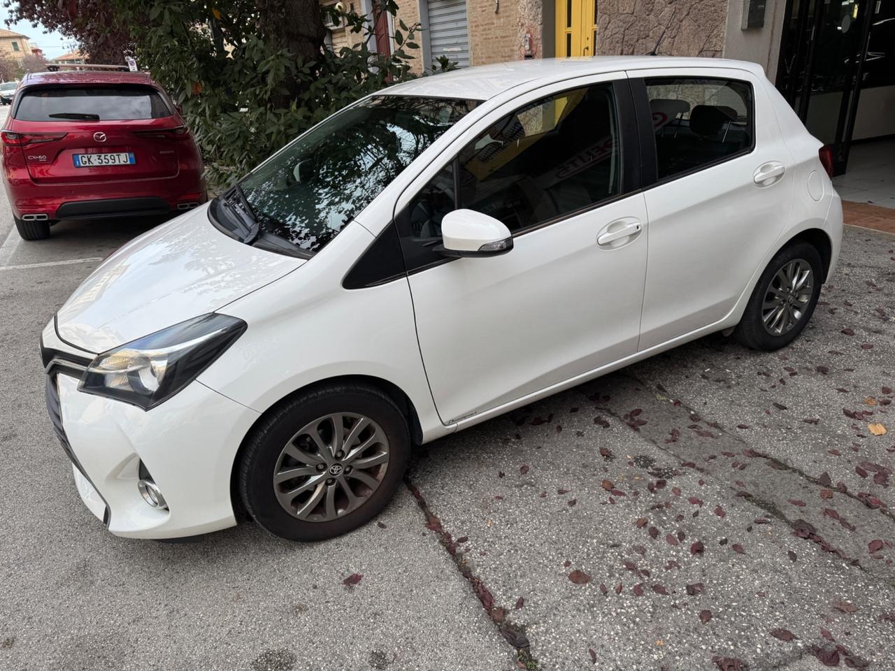 Toyota Yaris 1.0 5 porte Lounge