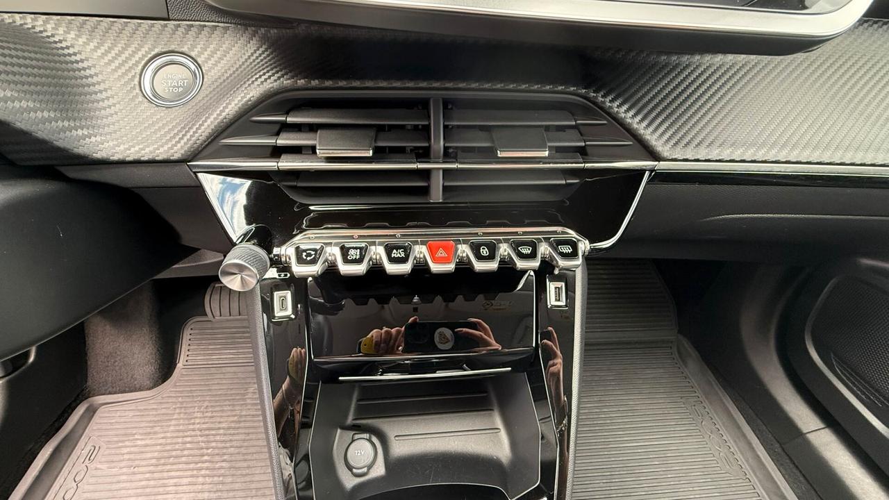 Peugeot 2008 BlueHDi 130 S&S EAT8 Allure Pack