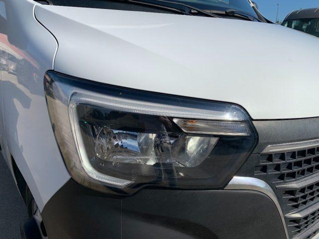 RENAULT Master T35 2.3 dCi L4 PL Cabinato Furgonato