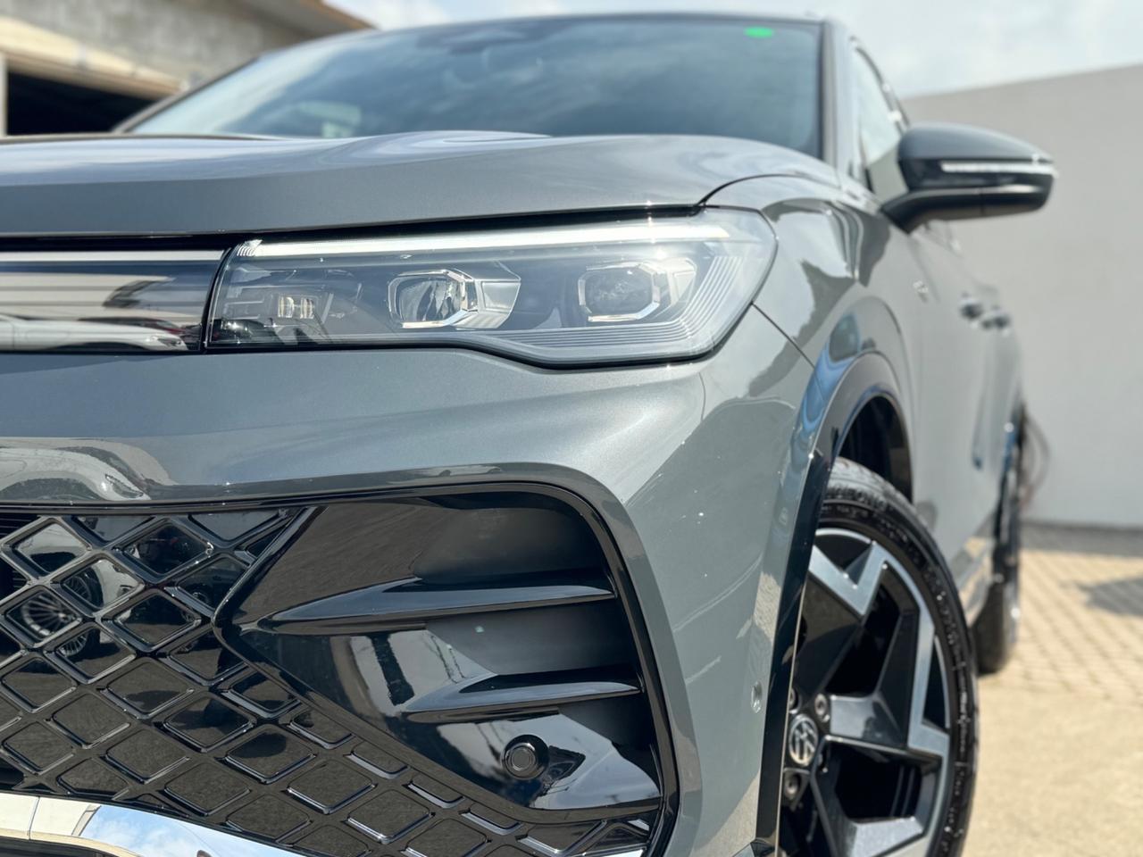 Volkswagen Tiguan 2.0 TDI 150 CV DSG R-Line Plus