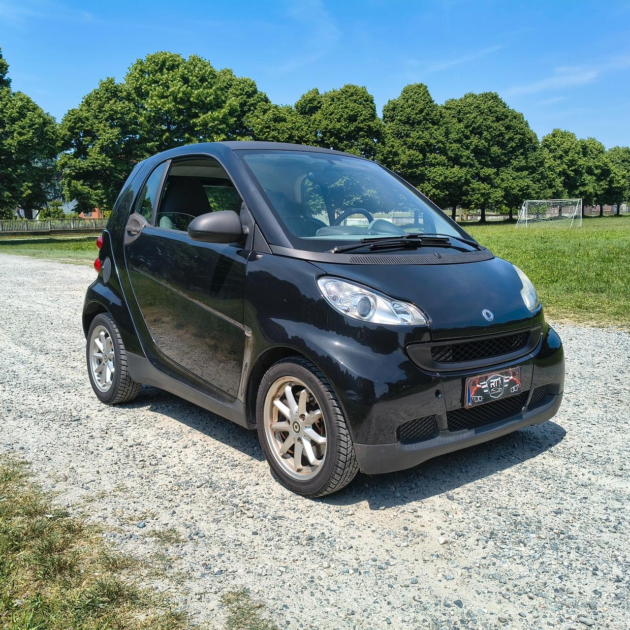 Smart ForTwo 1000 45 kW MHD coupé pure in pronta consegna