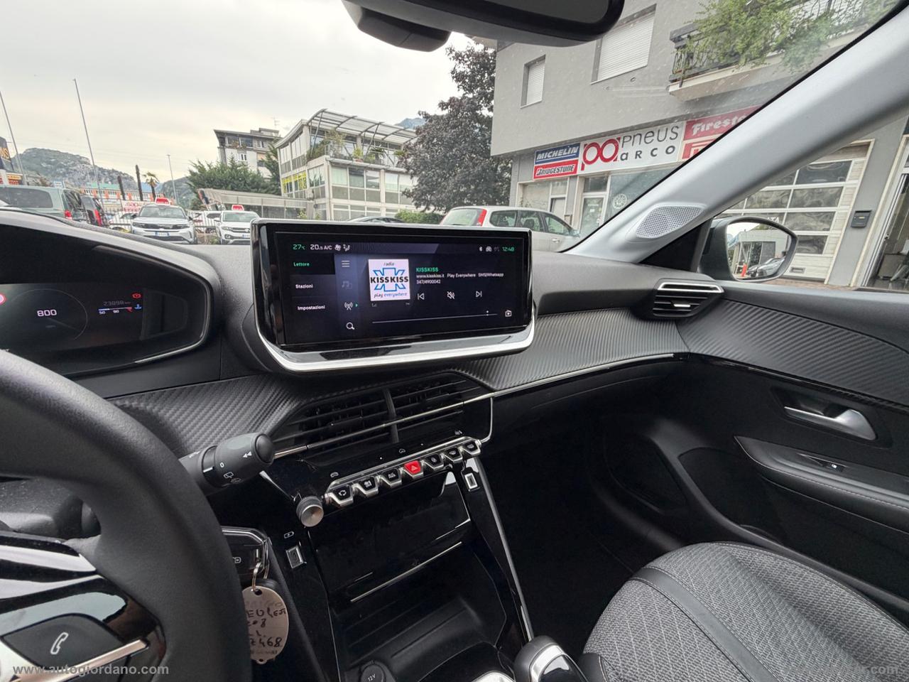 PEUGEOT 208 PureTech 100 S&S 5p. Allure