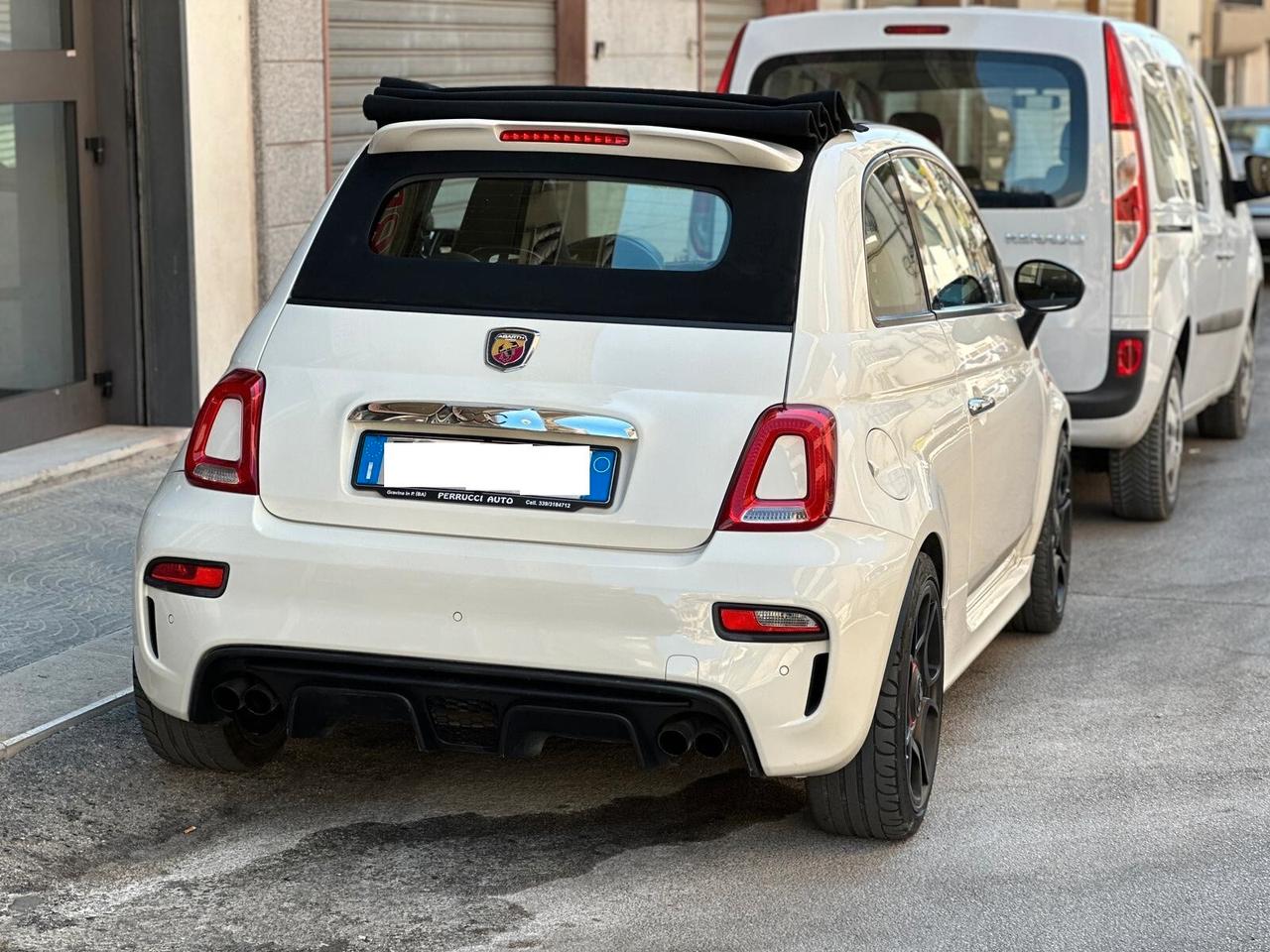 Abarth 500C 1.4 Turbo T-Jet Custom