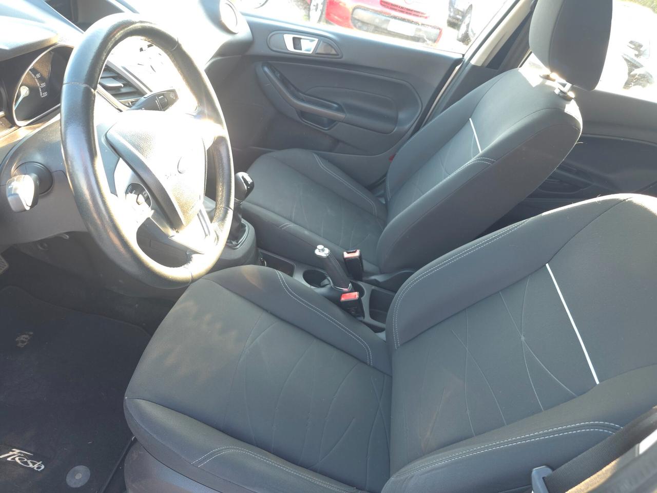 Ford Fiesta 1.5 TDCi 75CV 5 porte ST-Line