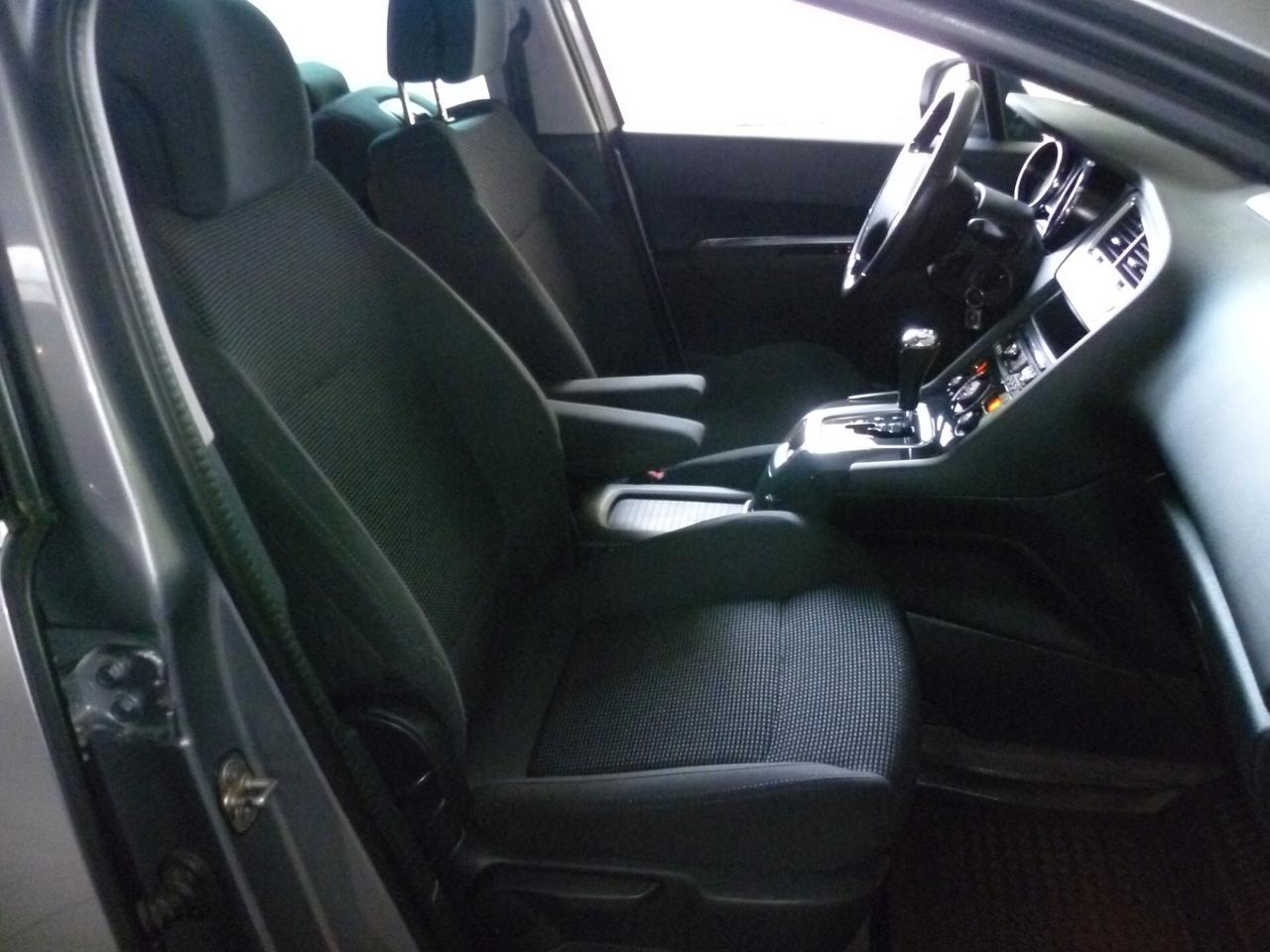 Peugeot 5008 BlueHDi 120 S&S Allure