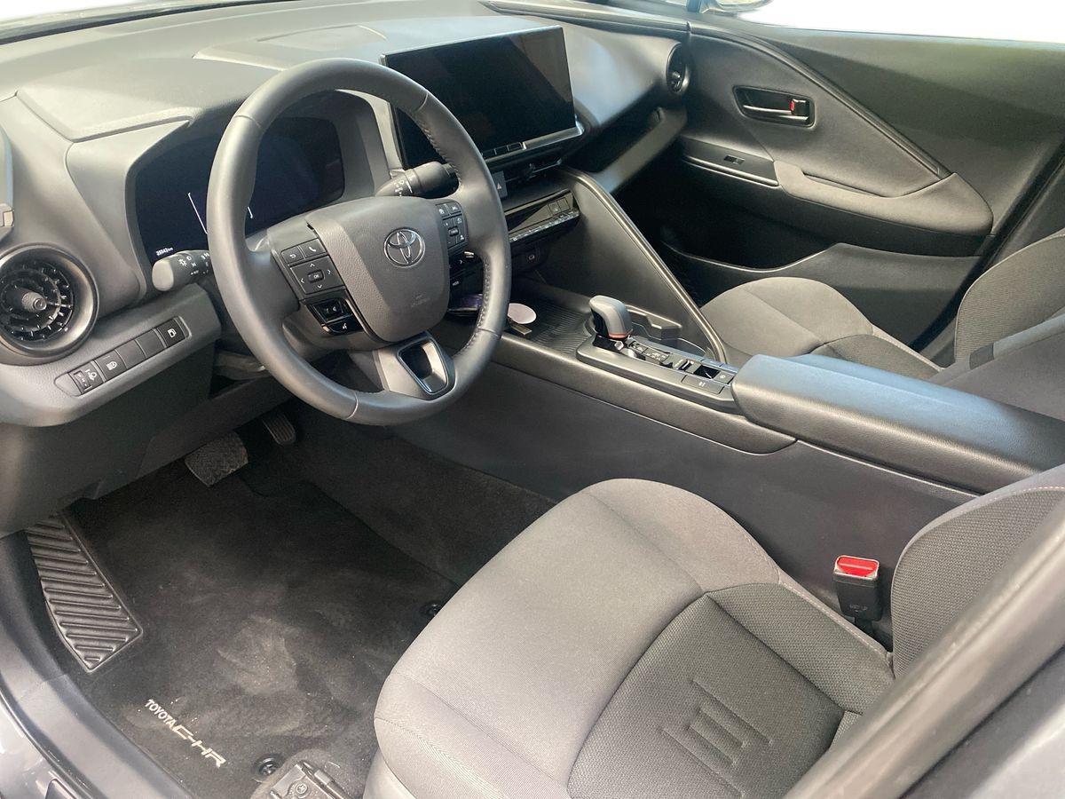 TOYOTA C-HR II 2023 - C-HR 2.0 phev Trend fwd e-cvt