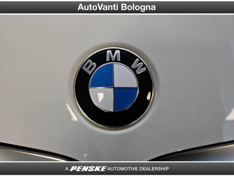 BMW Serie 3 320d Touring Xdrive mhev 48V auto