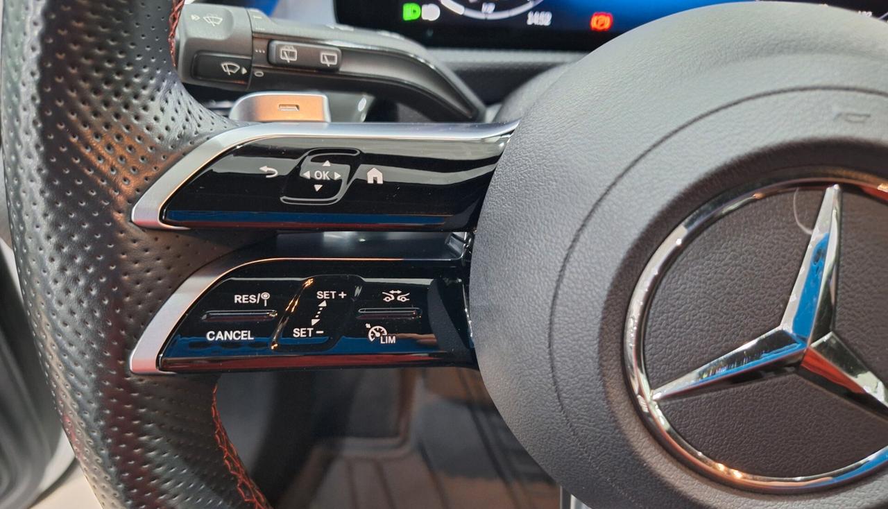 Mercedes A 200d Aut Premium AMG Night Edition