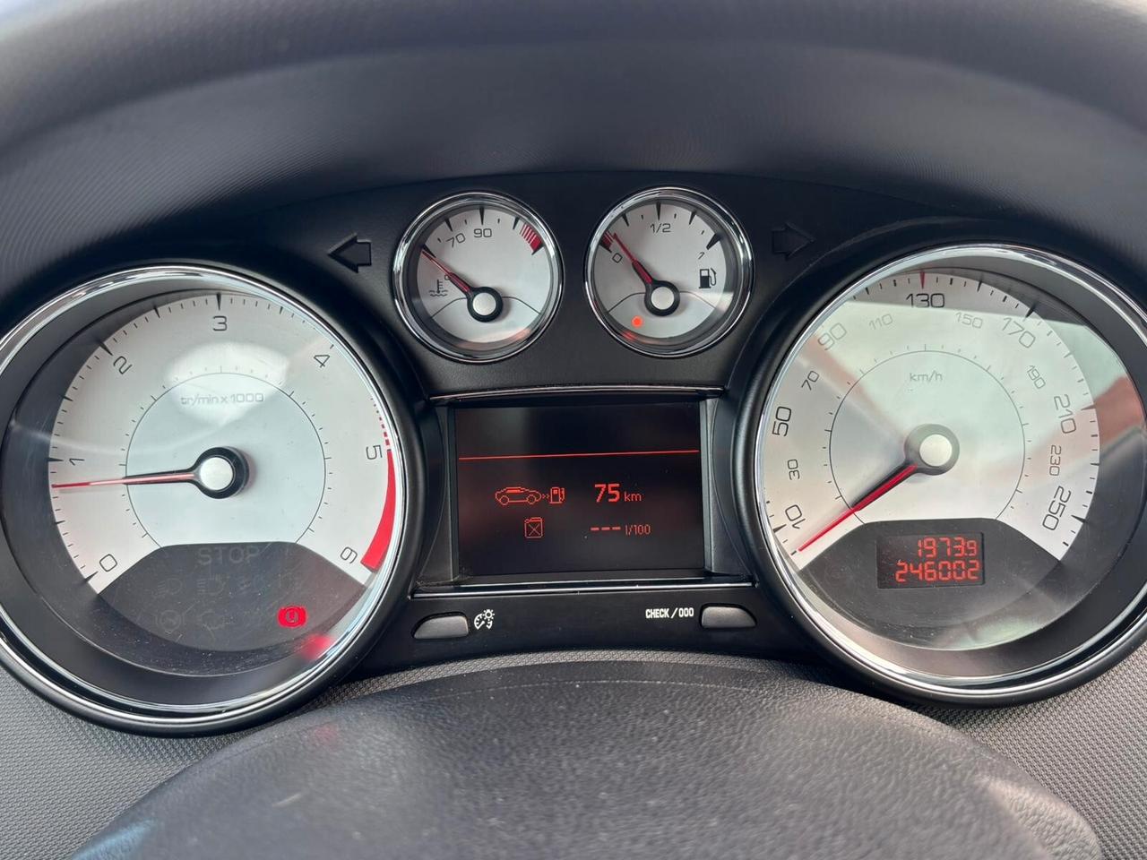 Peugeot 308 1.6 HDi 110CV 5p.