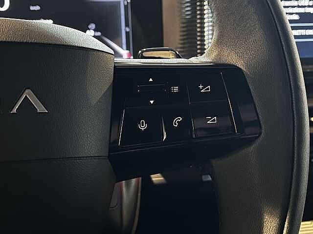Lancia Ypsilon 1.2 Hybrid e-DCT LX