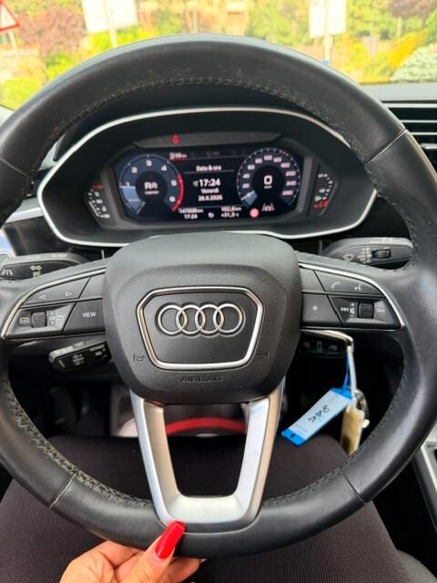 Audi Q3 SPB 35 TDI quattro Business Plus
