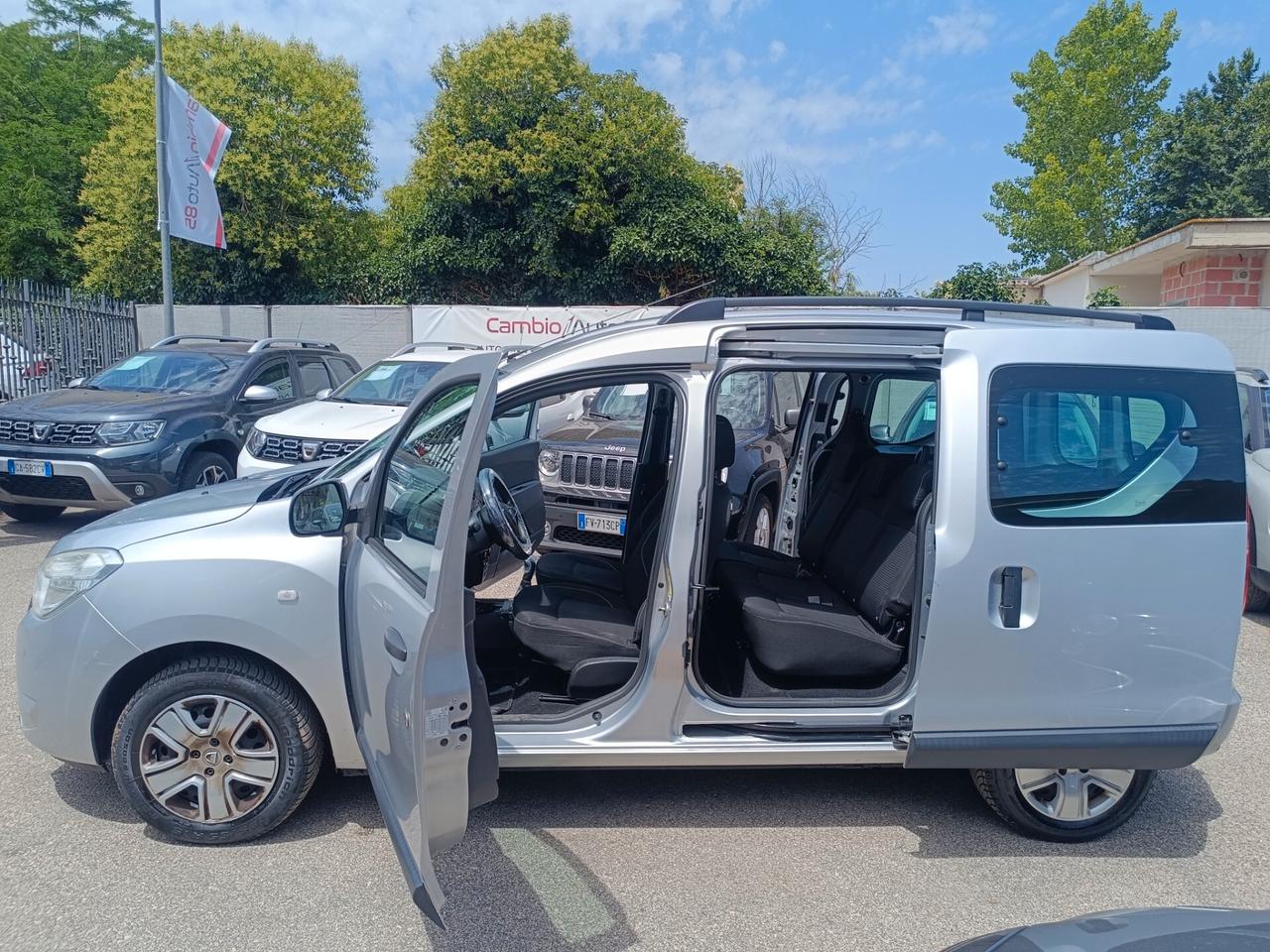 Dacia Dokker 1.6 8V 100CV Start&Stop GPL Lauréate