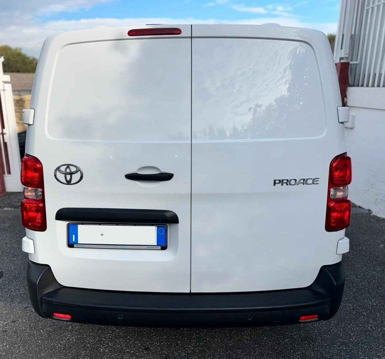 Toyota Proace 2.0D 144CV Long Comfort