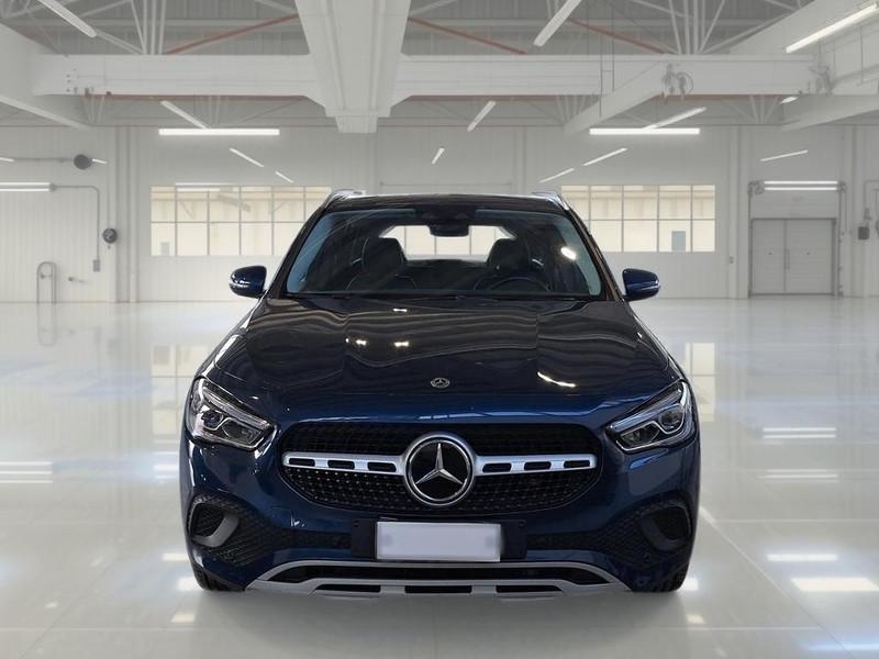 MERCEDES-BENZ GLA 200 D AUTOMATICO BUSINESS EXTRA CROSSOVER